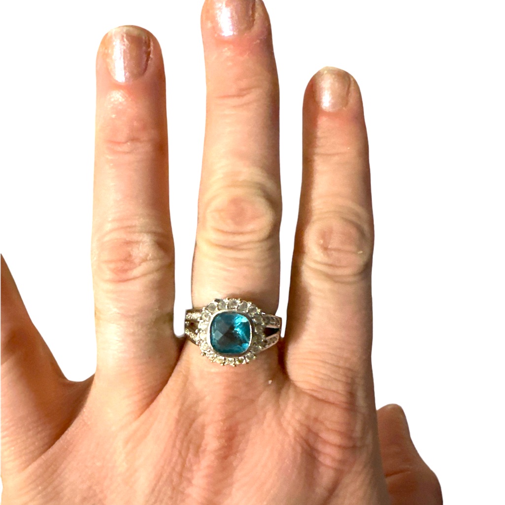 Beautiful Blue Diamond Could Be Real So Fine Size 8 I Think Brand New 129$